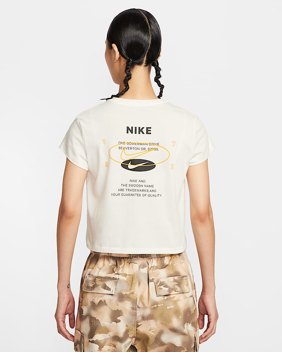 輝くゴールド スウッシュ グラフィック★Nike Women's Tシャツ Nike NSW Women's Short Sleeve Cropped Top Overbranded GOLD